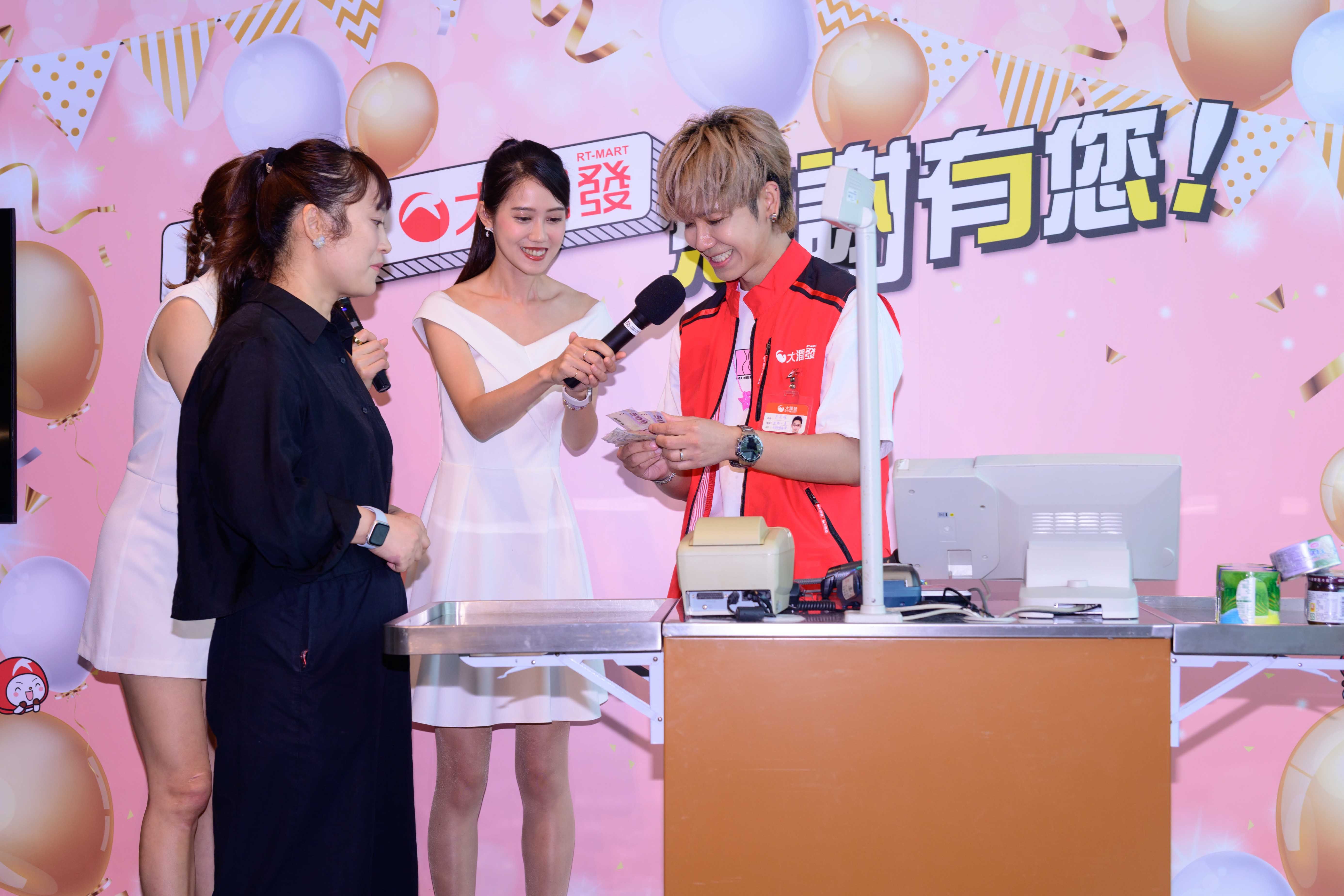 03鼓鼓 呂思緯重返內湖店 挑戰打工魔王關卡 掀回憶殺！.jpg