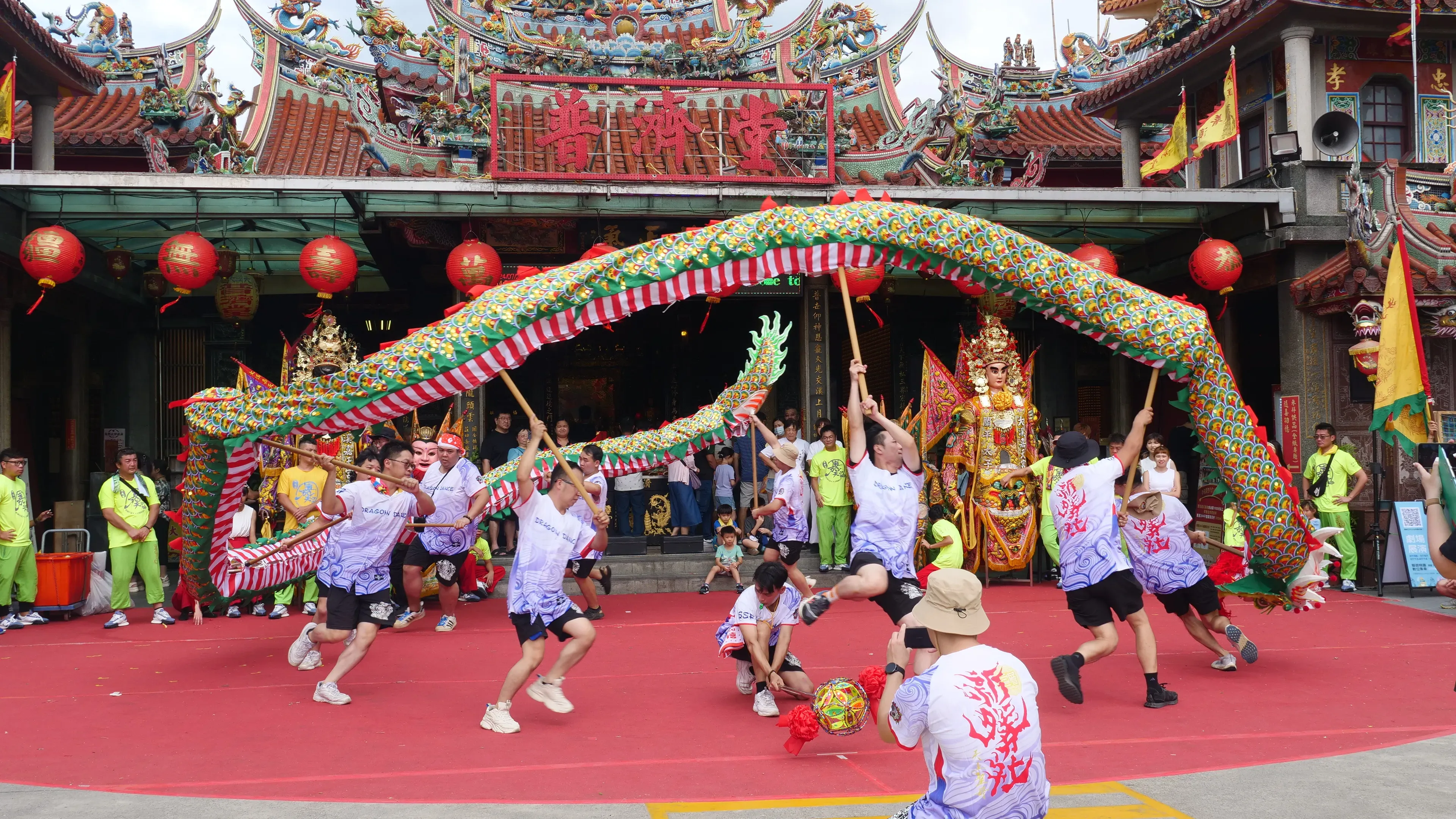 04、 7月限定「宜蘭傳藝大溪日」將大溪百年迎神文化搬進園區，現場不僅有神將、舞龍等_.webp